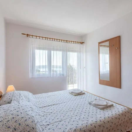Charming With Balcony Apartmán Trogir